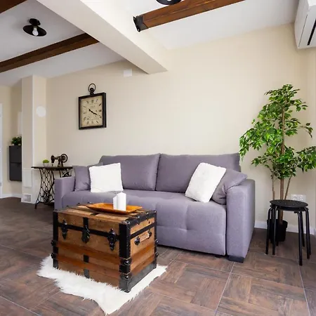 Fe Apartamento *