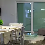 Fe شقة