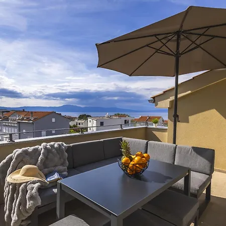 Fe * מאלינסקה